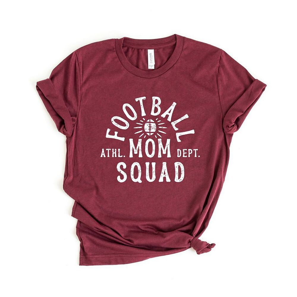 

Футболка с короткими рукавами и рисунком Football Mom Squad Simply Sage Market, цвет Maroon