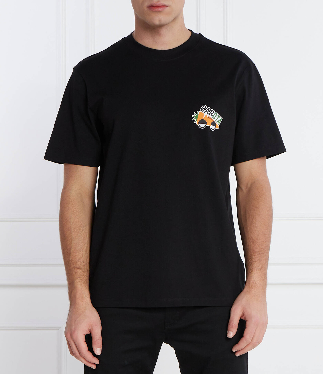 

Футболка HUGO Doevaco Regular Fit, черный