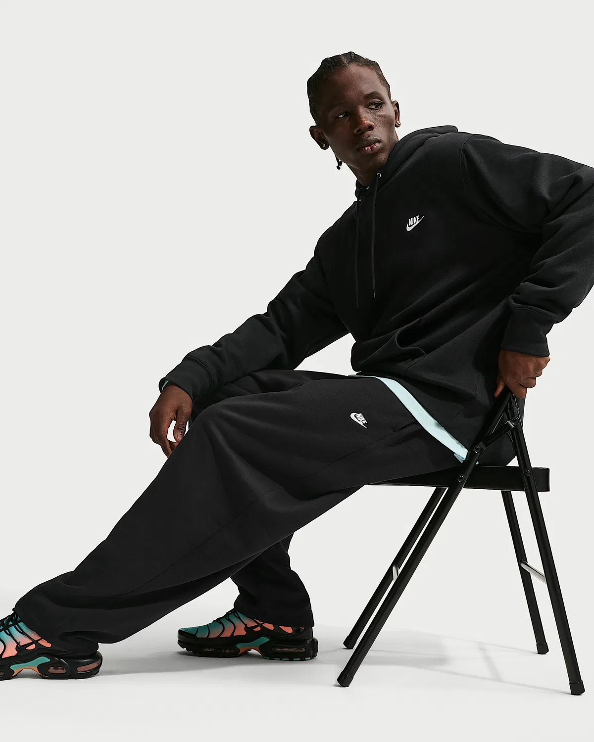 Мужские свободные штаны из французского футера Nike Sportswear Club, Black/Black/White — фото 4
