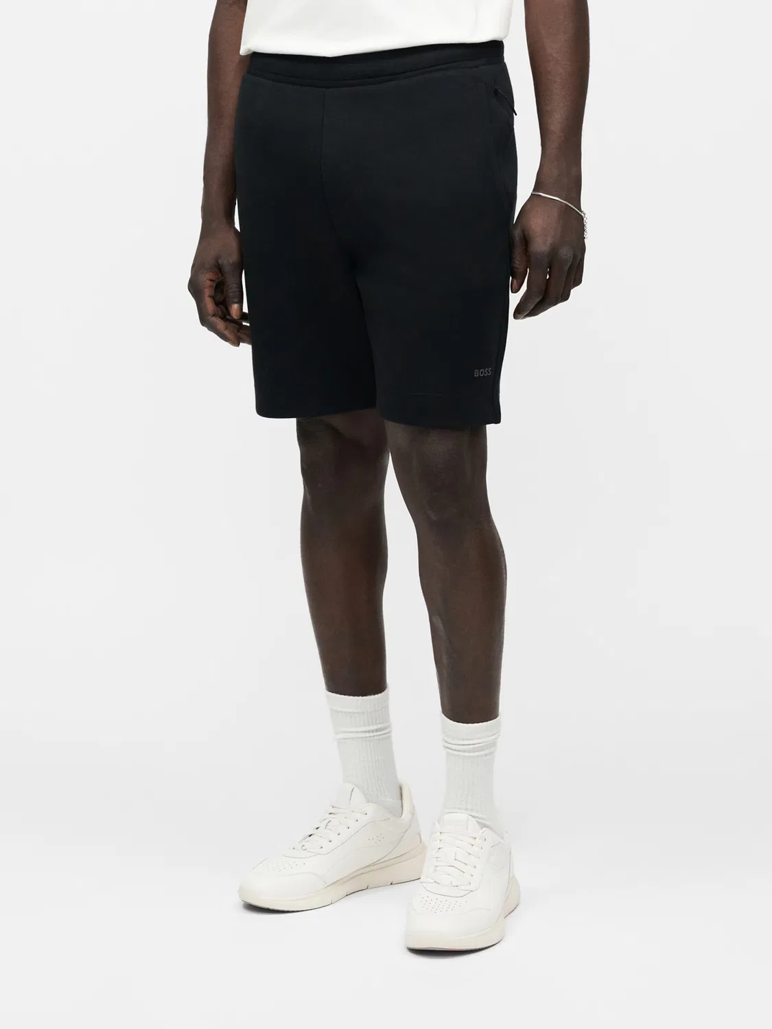 Шорты Boss Regular Pants Globe черного цвета — фото 2