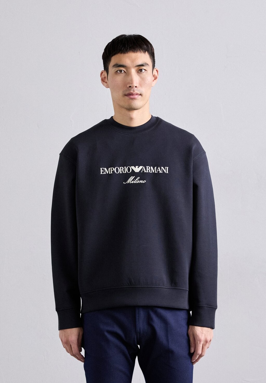 

Толстовка Emporio Armani, темно-синий
