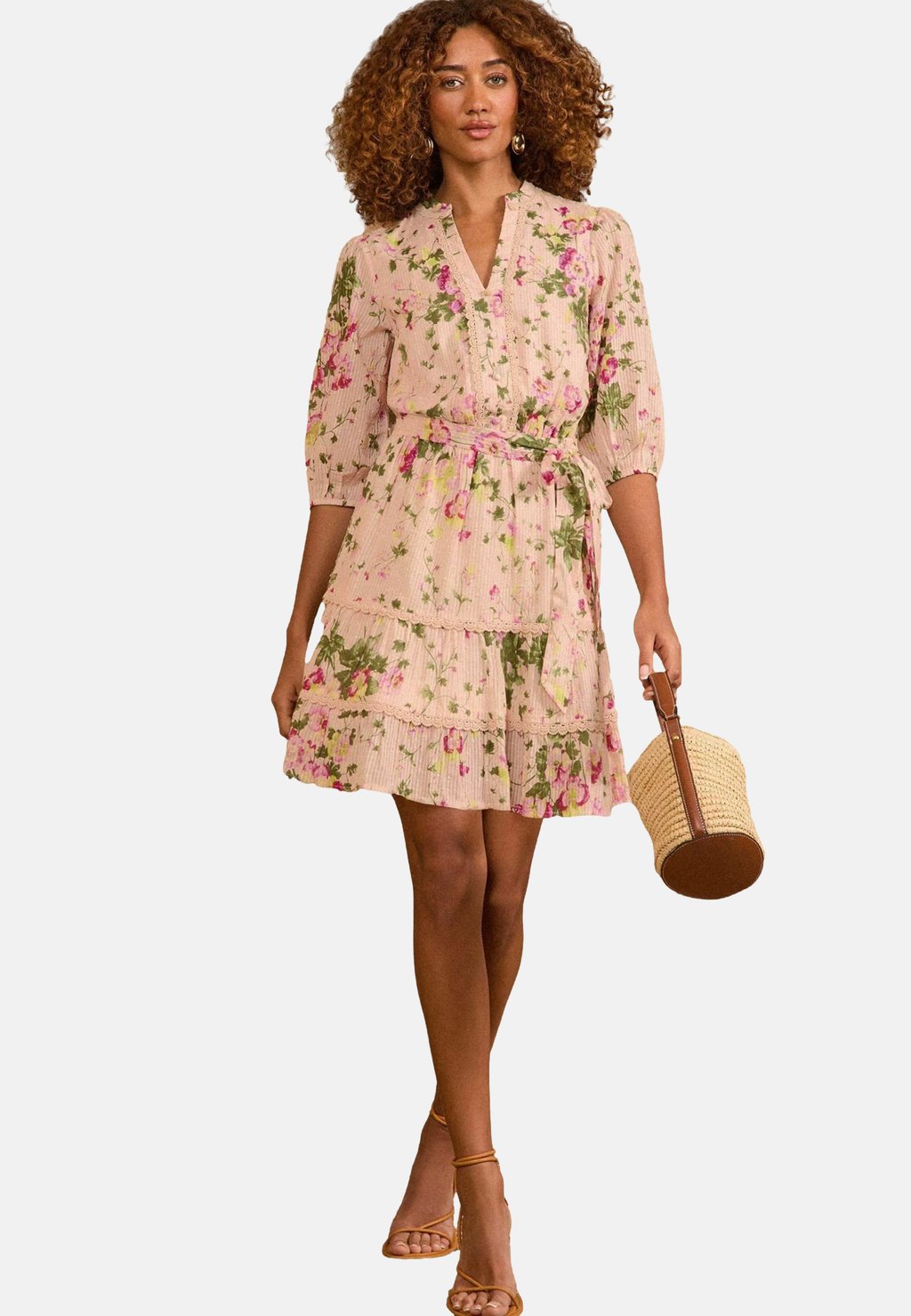 

Повседневное платье REGULAR FIT - DOBBY V-NECK BELTED Love & Roses, розовый