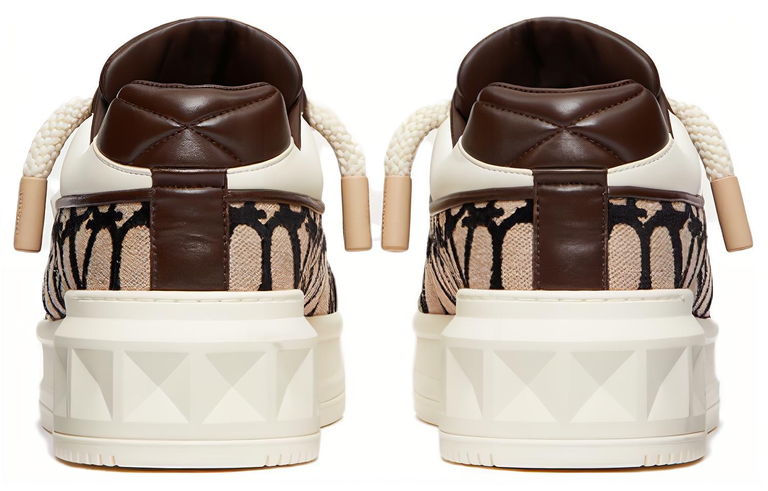 Кроссовки Garavani One Stud Xl Low Top Valentino — фото 4
