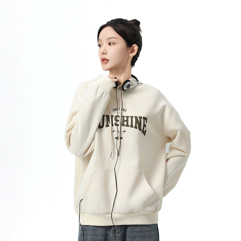 

Футболка Warrior Nebula Series женская, бежевая