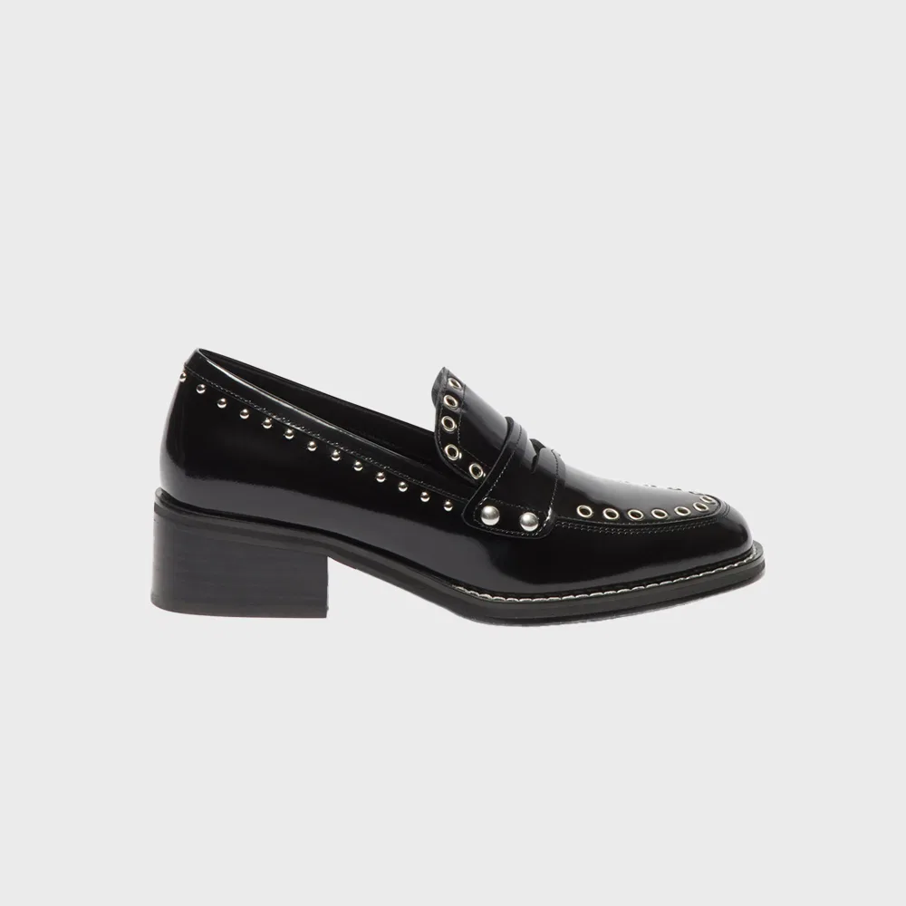 Мужские лоферы Studs чёрного цвета от Suecomma Bonnie