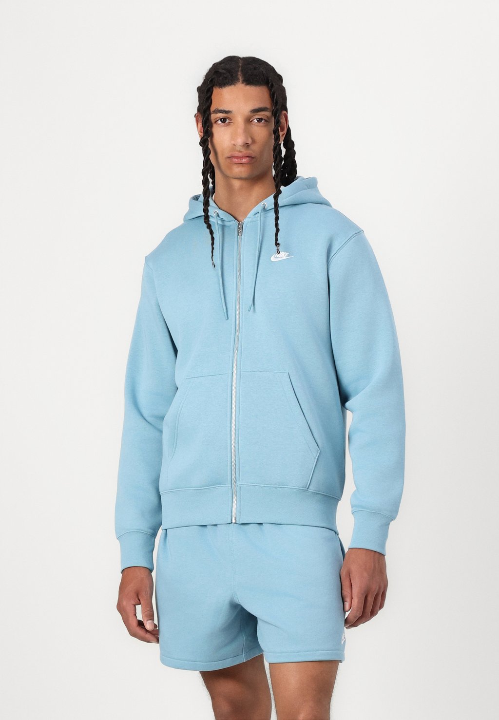 

Толстовка на молнии CLUB HOODIE Nike Sportswear, светло-голубой