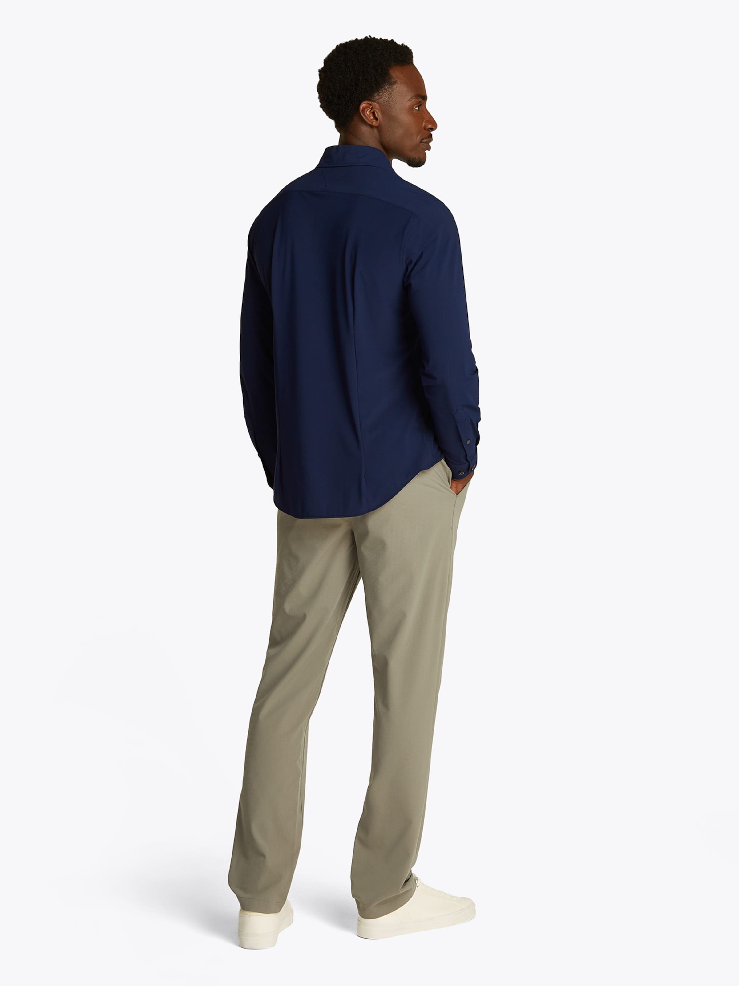TOMMY HILFIGER Рубашка на пуговицах Regular fit в темно-синем цвете — фото 4