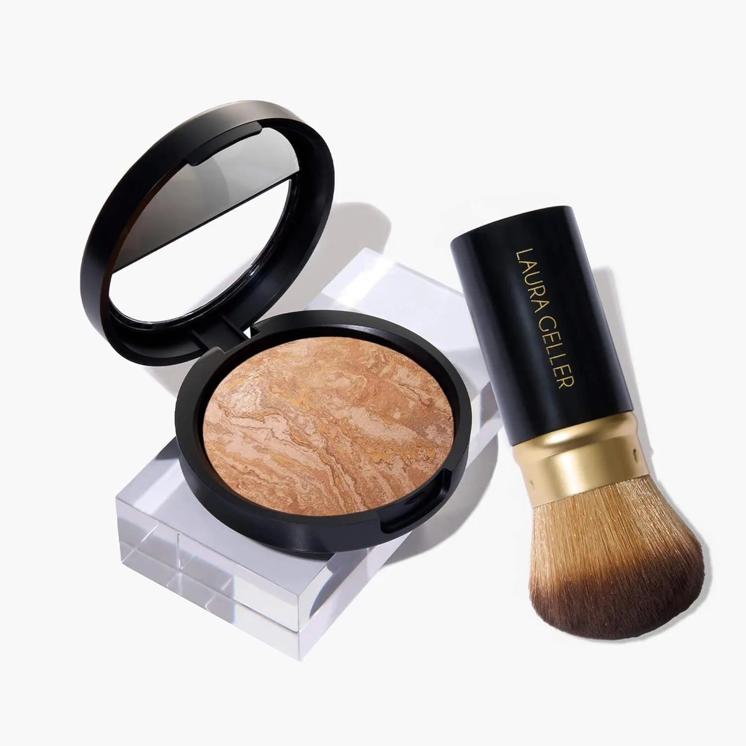 Набор для макияжа LAURA GELLER Baked Balance-n-Brighten Foundation с выдвижной кистью-аэрографом кабуки, средний размер (2 шт.), Multicolored,White