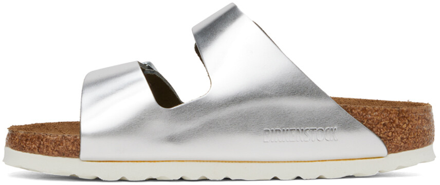 Серебряные узкие сандалии Arizona с мягкой стелькой Birkenstock — фото 3
