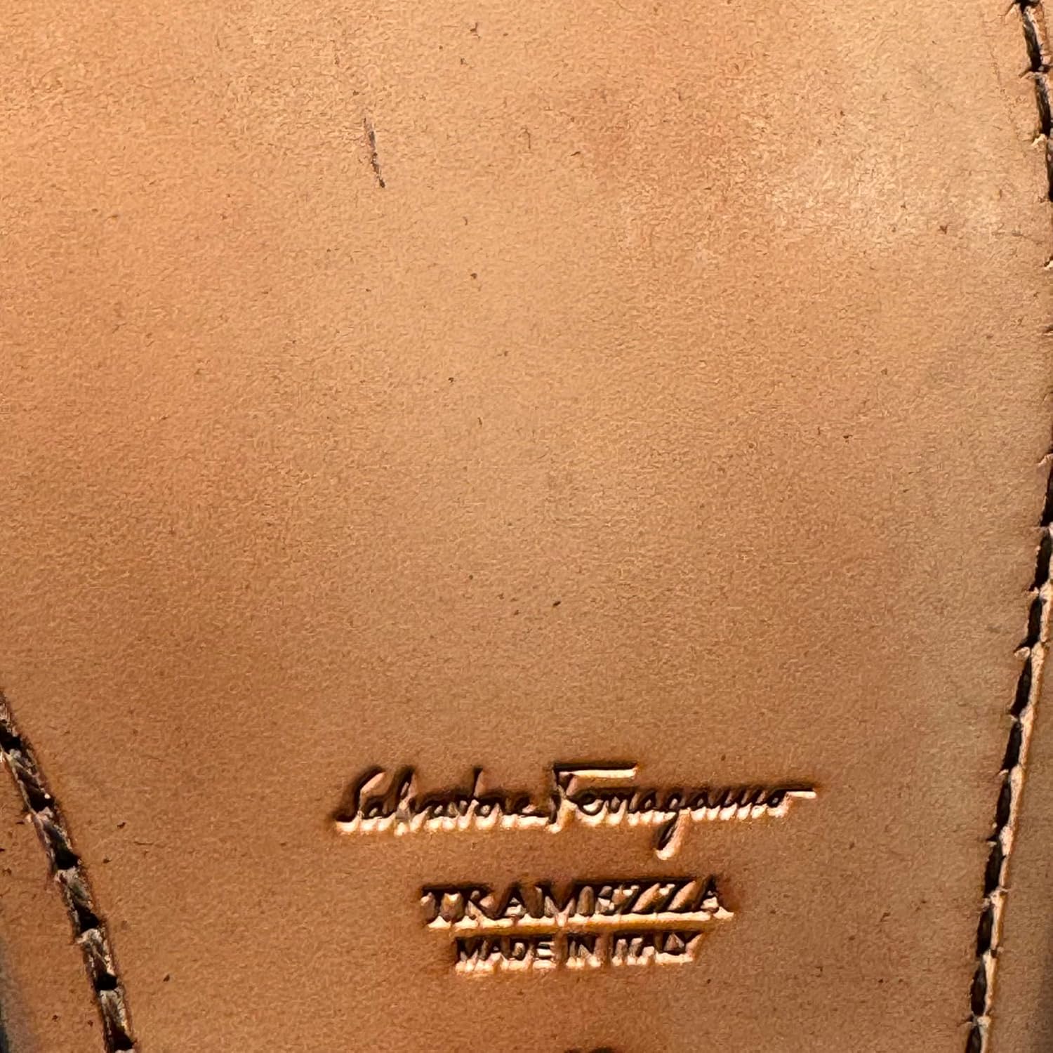 Мужские черные кожаные оксфорды с круглыми носками и прошивкой Ferragamo (Salvatore) — фото 3