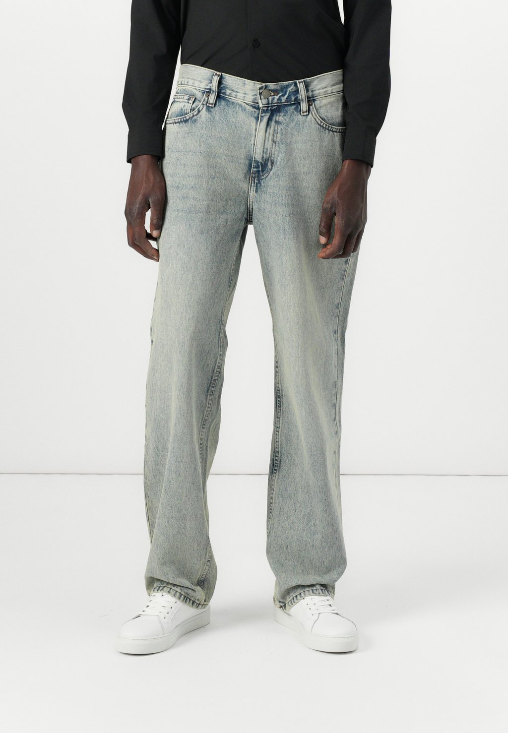 

Джинсы прямого кроя GO BAGGY UNISEX Guess Originals, светло-голубой