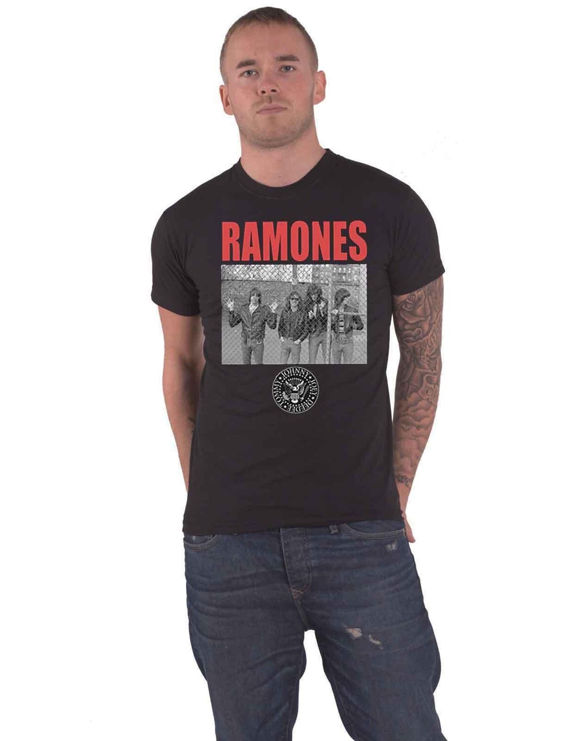 

Футболка с принтом Cage Photo Back на спине Ramones, черный