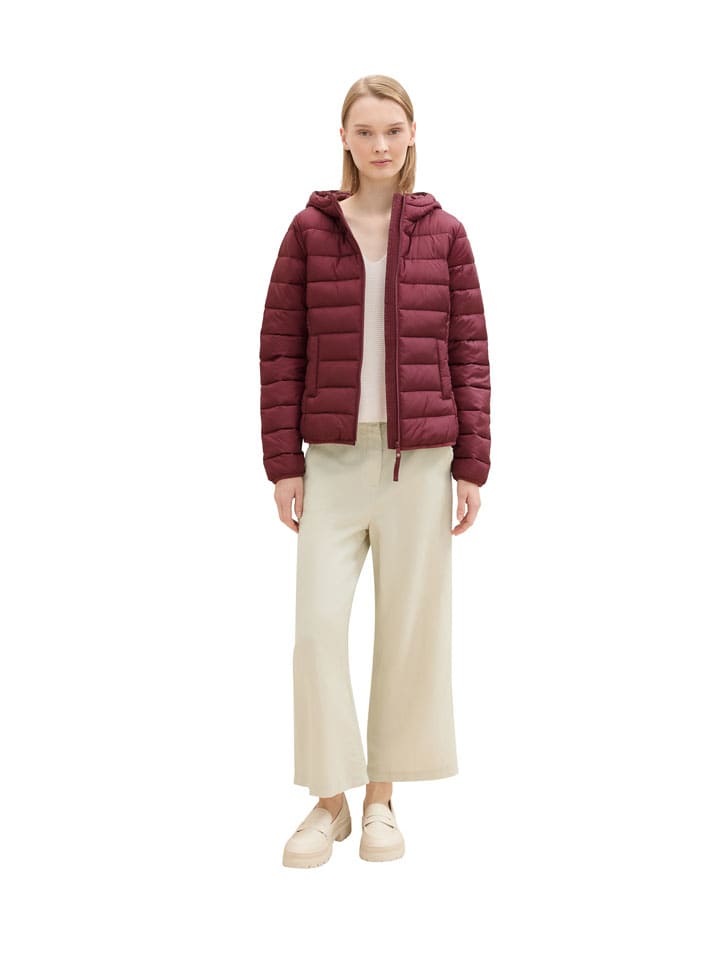 

TOM TAILOR Denim Стеганая куртка красного цвета