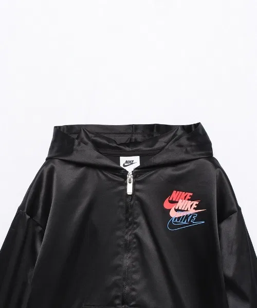 Детская куртка Nike Glow Time Jacket серая — фото 2