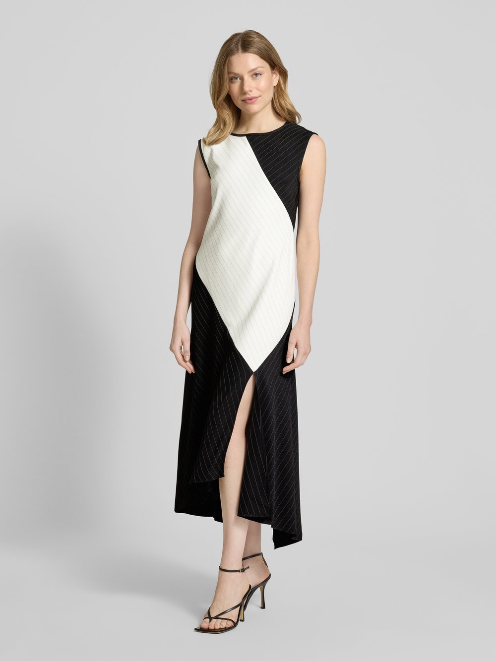 

Платье макси с разрезом DKNY, черный