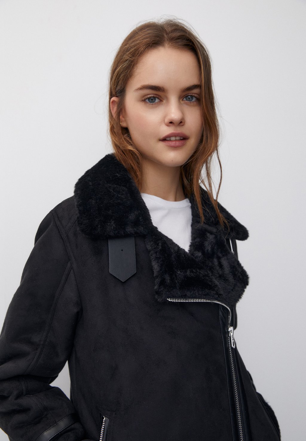 

Куртка из искусственной кожи Double-Faced Long PULL&BEAR, черная