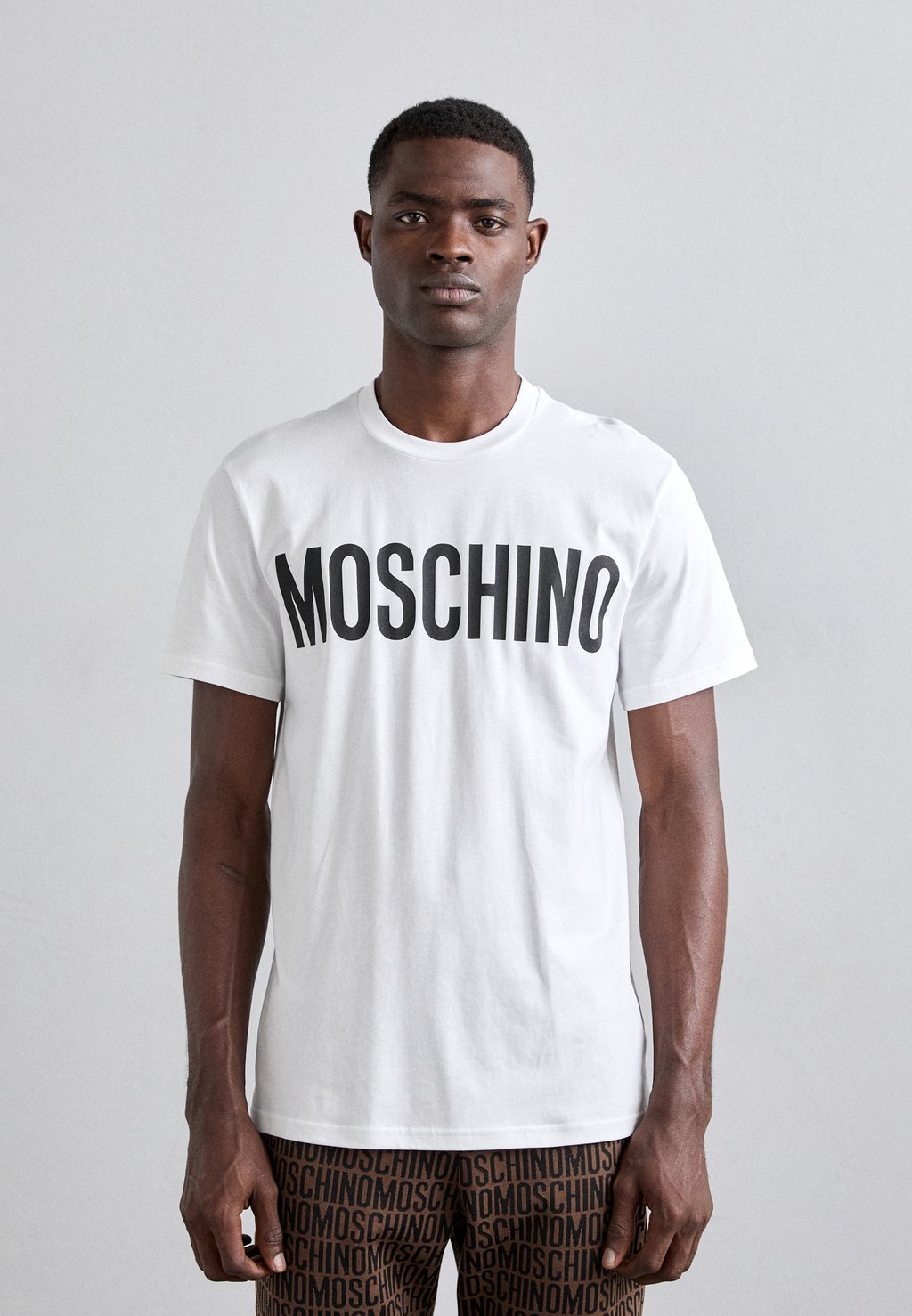 

Футболка с принтом MOSCHINO, белый