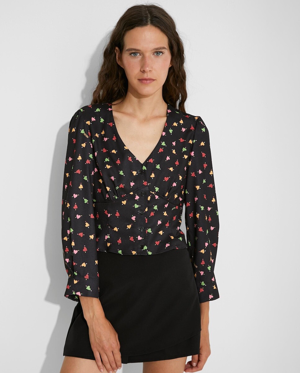 

Женская рубашка с V-образным вырезом и сердечками Naëlle, черный