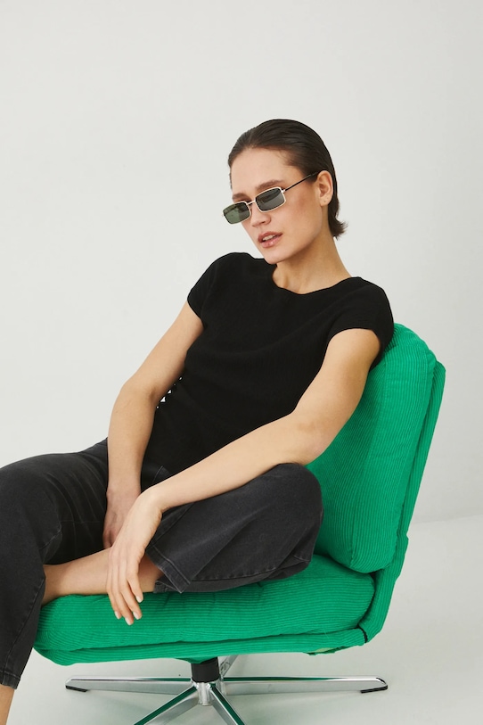 

Футболка Medicine, черный