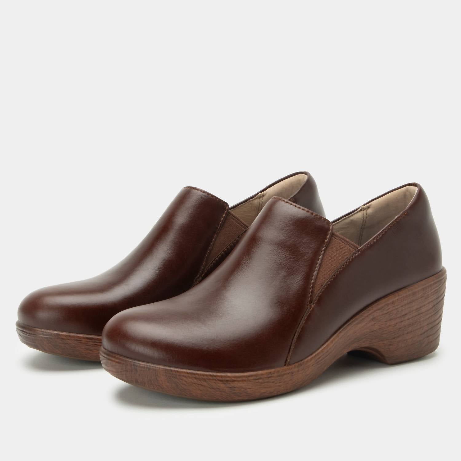 Женские туфли Skylar Slip On из красного дерева Alegria — фото 2