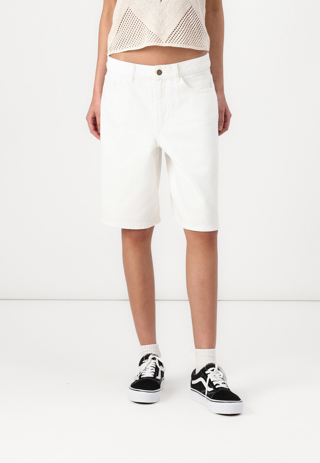 

Шорты SAGE BERMUDA - Denim shorts Aware, кремовый