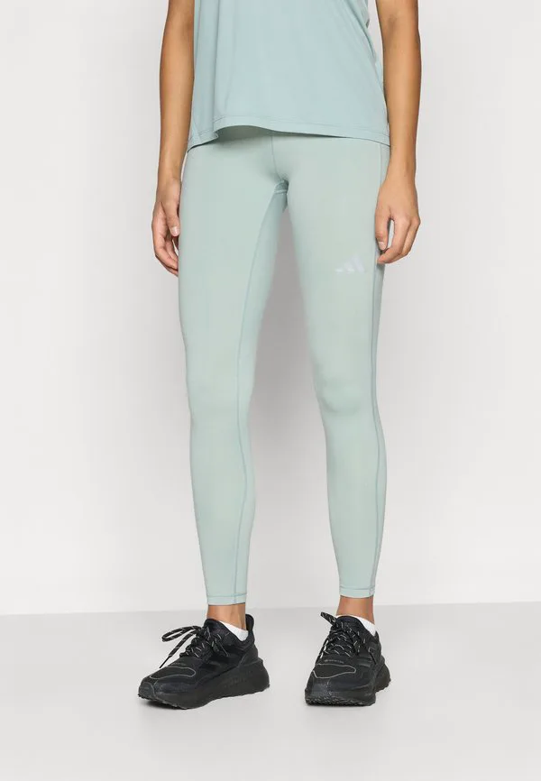 Беговые леггинсы run ess 1/1 л Adidas Performance, Sage