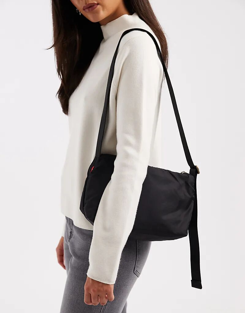 

Маленькая нейлоновая сумка через плечо Levi's Ali черного цвета