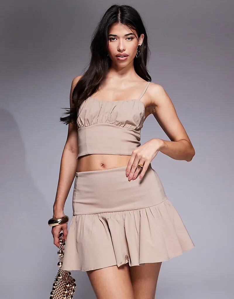 

Топ-корсет Bengaline с лифом-камиль ASOS DESIGN цвета мокко с отделкой на груди и сборками