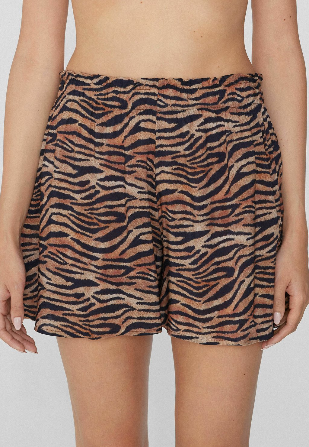

Шорты Tezenis, мультиколор