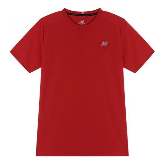 

Футболка мужские New Balance, красный
