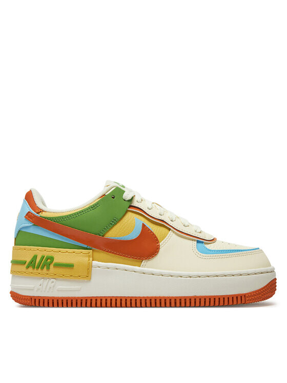 

Кроссовки Nike, экрю