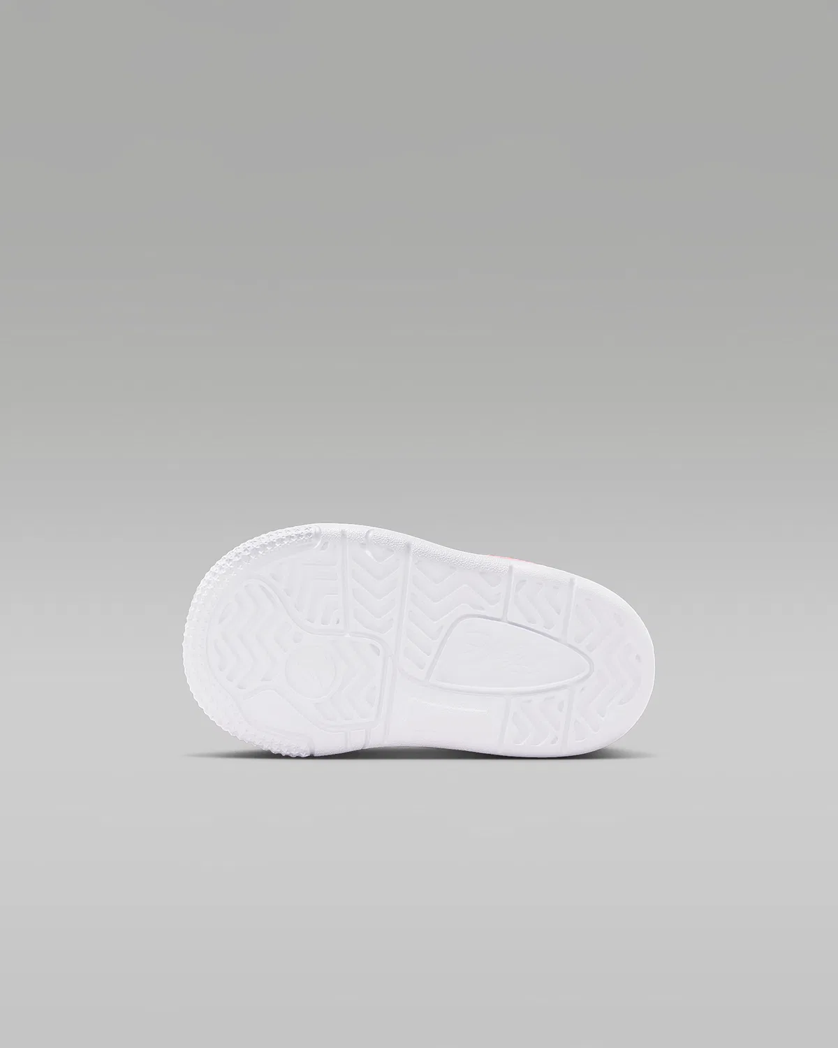 Детские кроссовки Jordan Flight Court, White/Medium Soft Pink — фото 2