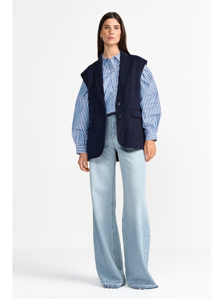 

Rich & Royal Блузка сине-белого цвета