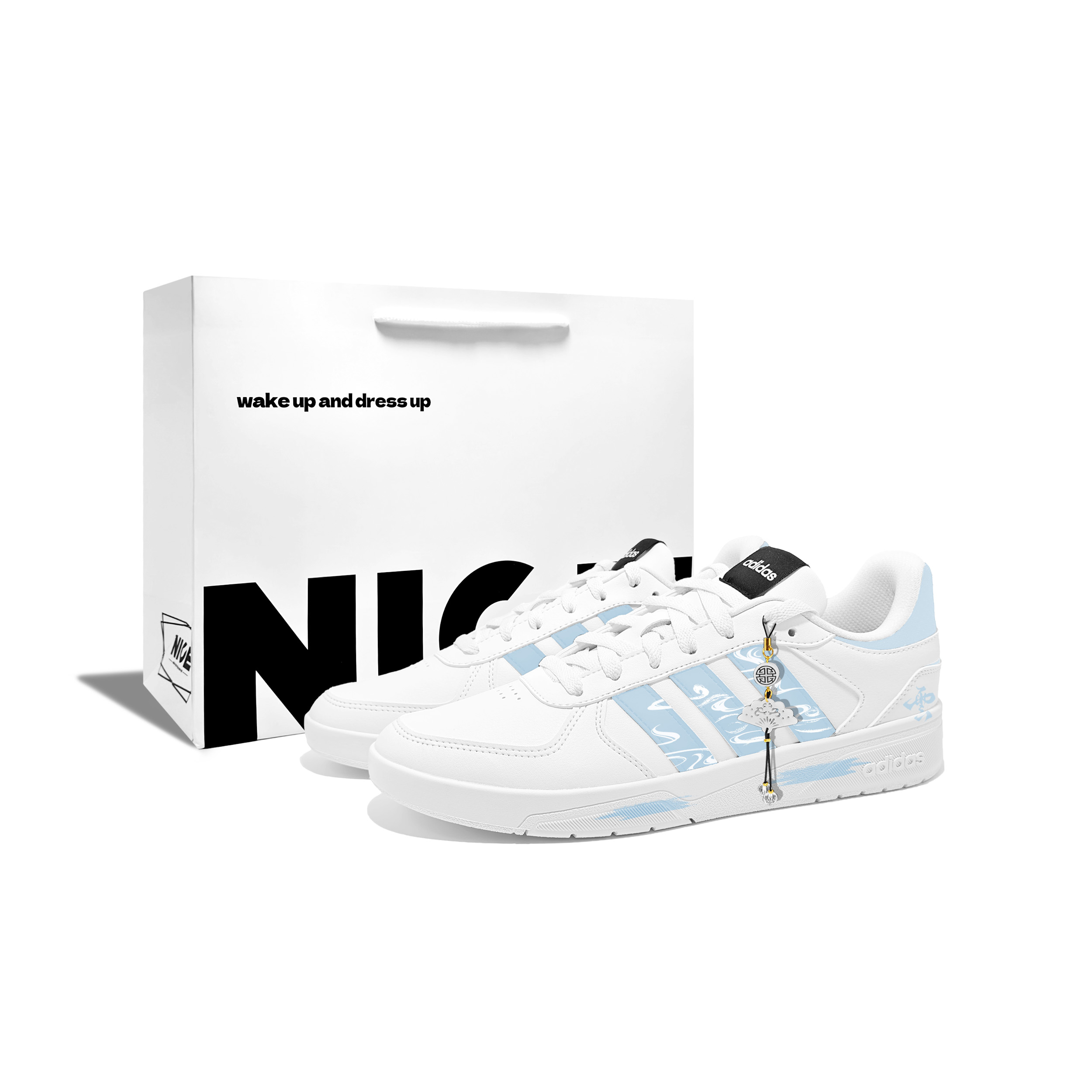 

Adidas Neo Кроссовки для скейтбординга Courtbeat Return To Cloud, 2, с амортизацией Box Cushioning, износостойкие, низкие, унисекс, белый с синим