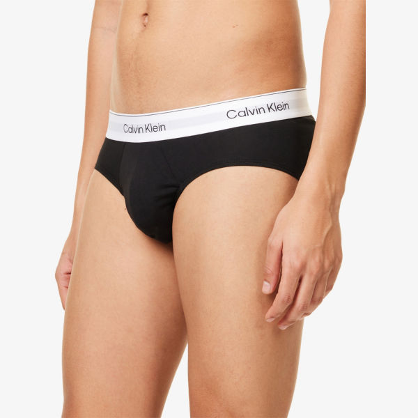 Трусы-бикини Calvin Klein Icon logo-Waistband, черный — фото 4