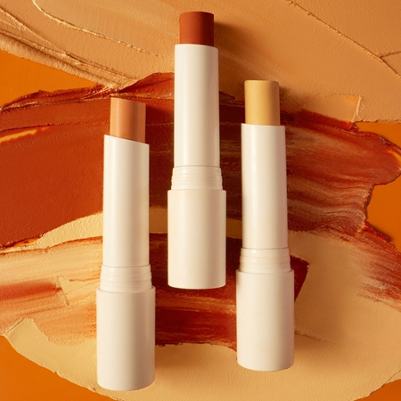 Осветляющий консилер OLEHENRIKSEN Truth Banana Bright+ Vitamin CC Stick, Apricot 3,7 g — фото 4