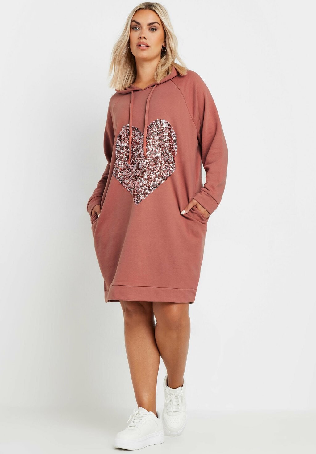 

Повседневное платье SEQUIN EMBELLISHED HEART HOODIE Yours Clothing, розовый