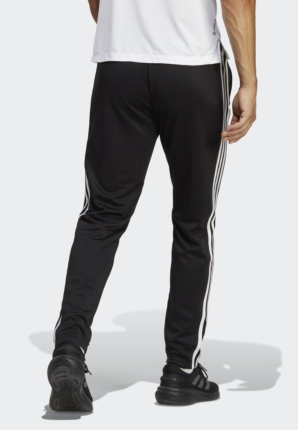 

Спортивные брюки Adidas ESSENTIALS 3-STRIPES, цвет Black/White
