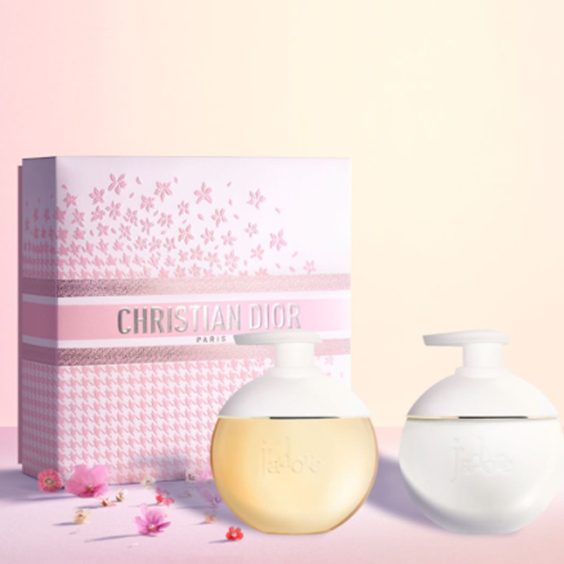 Valentine's Day Limited Edition Realge парфюмированный набор для ухода за телом очищение и увлажнение 200мл+200мл DIOR — фото 4