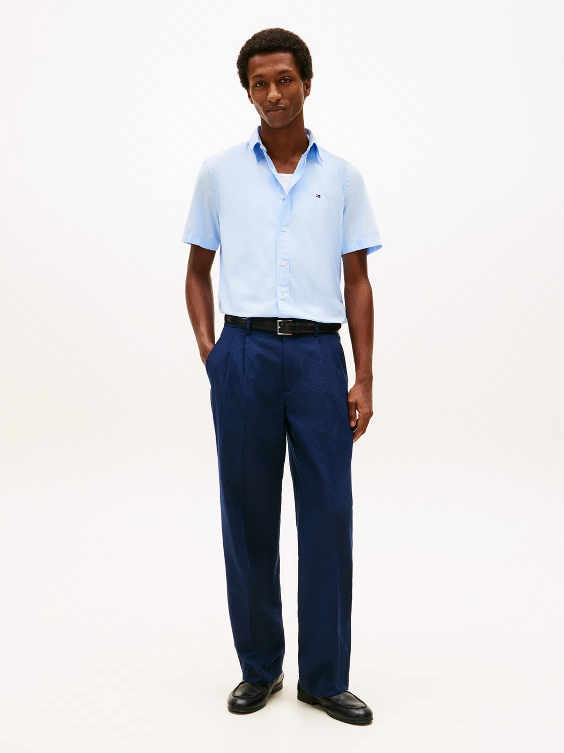 Рубашка на пуговицах Tommy Hilfiger Regular fit FLEX светло-голубого цвета — фото 4