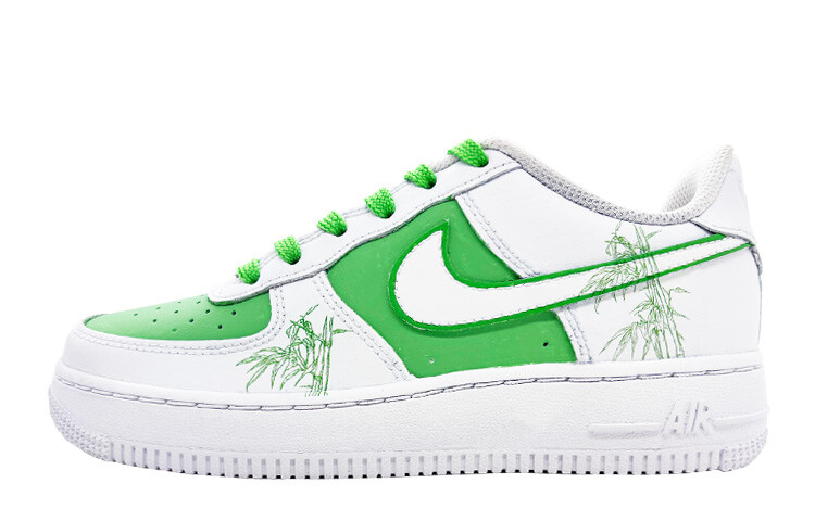 

Женские кроссовки для скейтбординга Nike Air Force 1, White