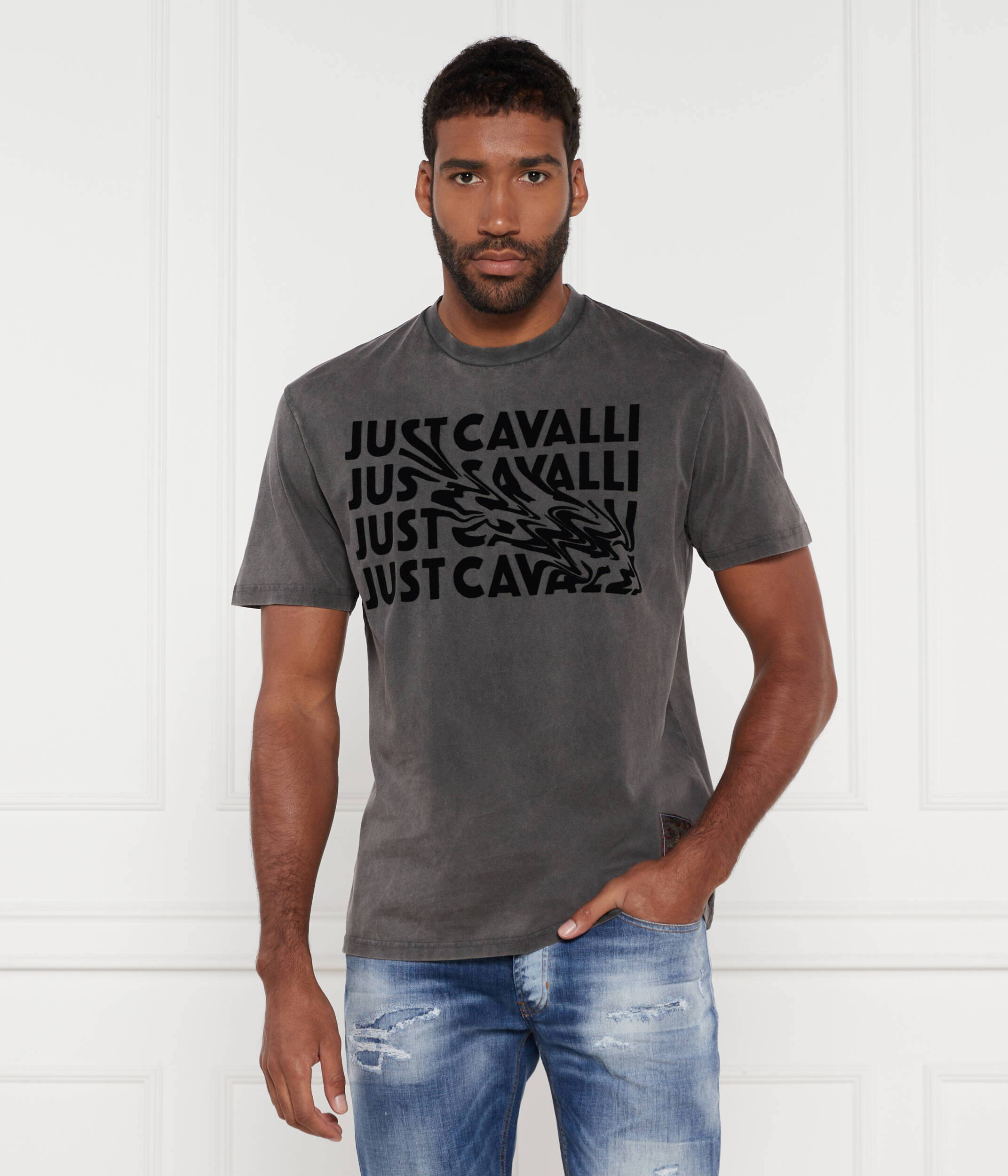 

Футболка Just Cavalli Regular Fit, цвет grafite