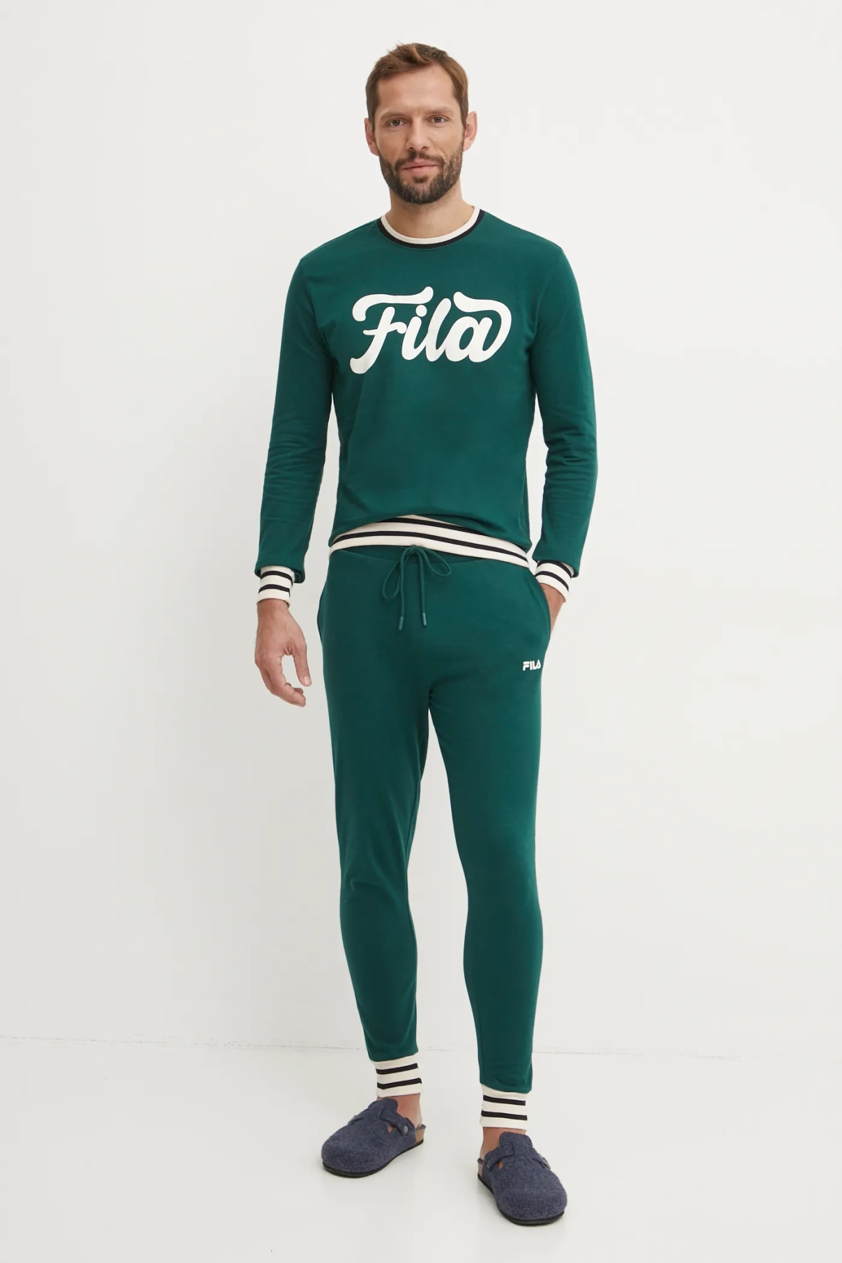 

Шерстяной костюм Fila, зеленый