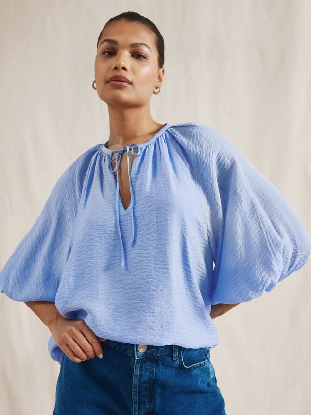 

Топ с объемным воротником-галстуком Albaray, Blue