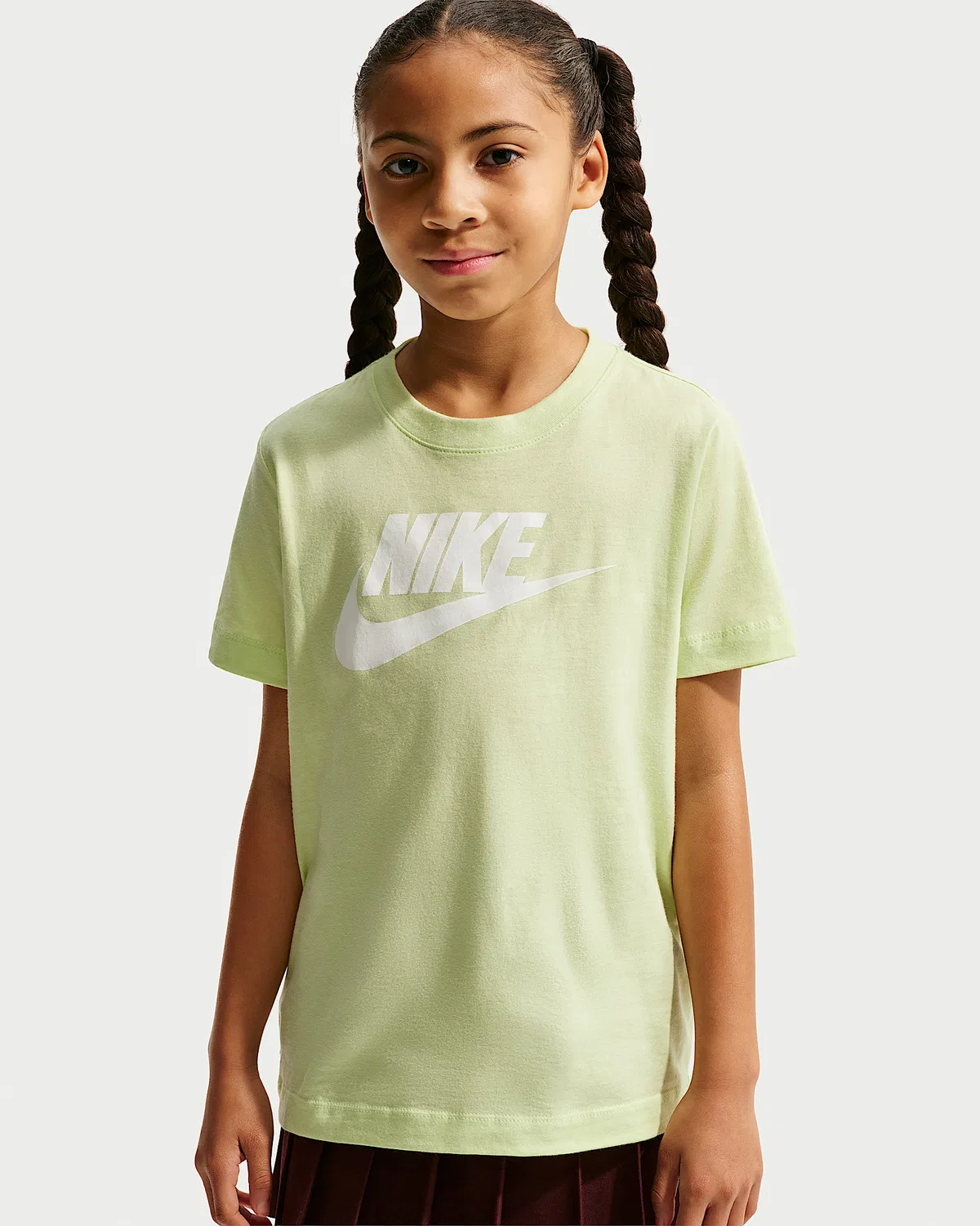 Детская футболка Nike Sportswear, Light Liquid Lime — фото 2
