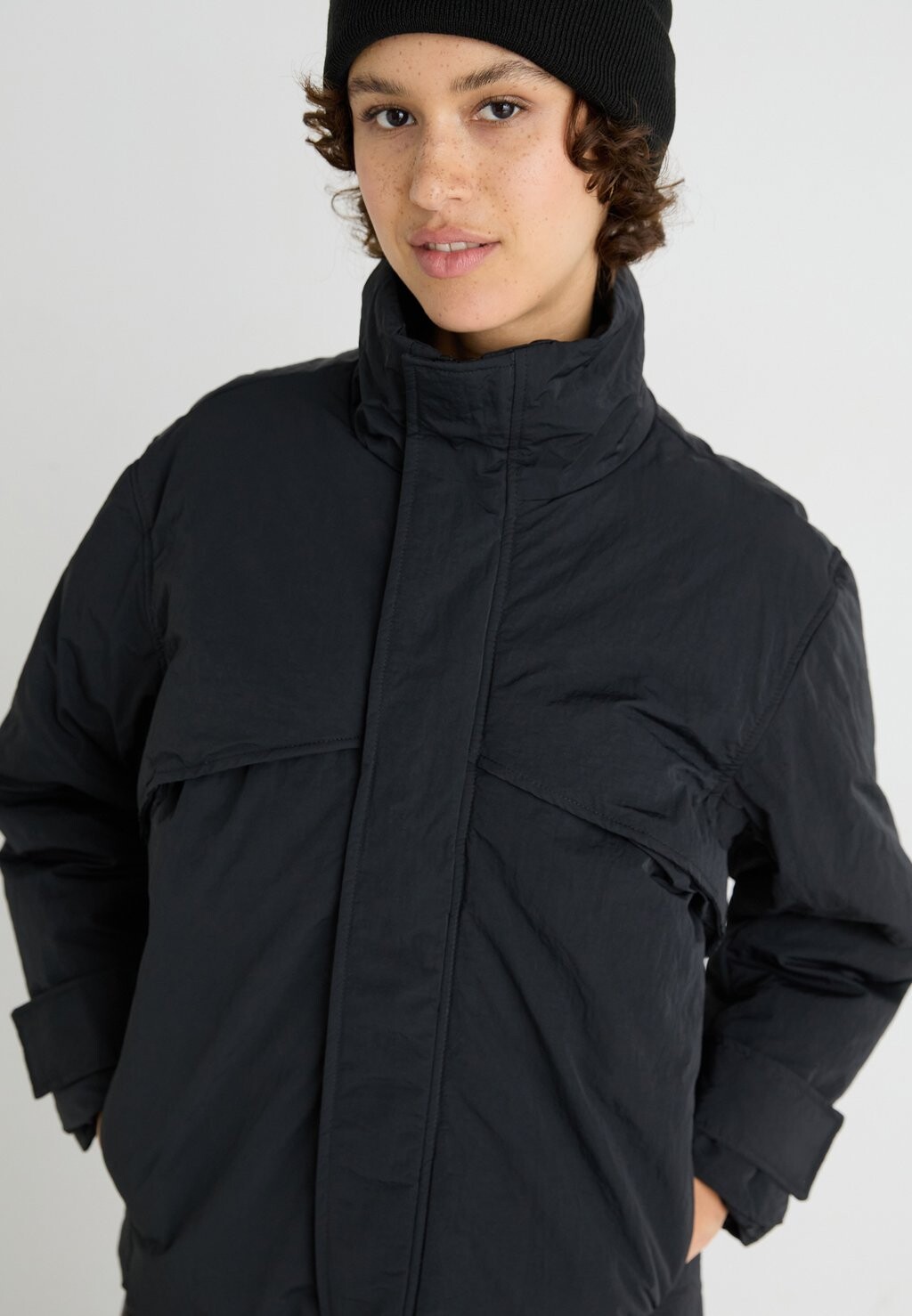

Зимняя куртка WINDY JACKET Weekday, черный