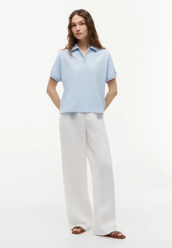 Футболка поло Tommy Hilfiger Th Script Modern Ss Polo, цвет нежно-голубой — фото 2
