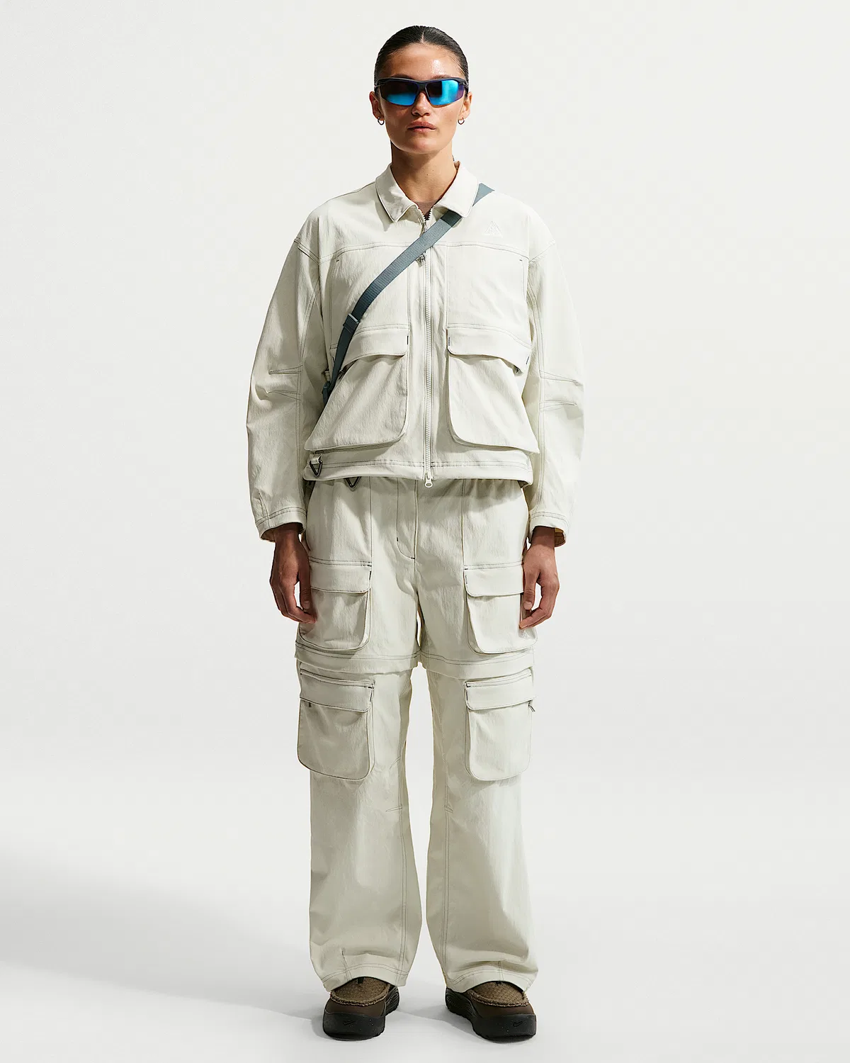 Женские штаны с отстегивающимися штанинами Nike ACG "Smith Summit", Sea Glass/Mineral Slate/Black Spruce/Summit White