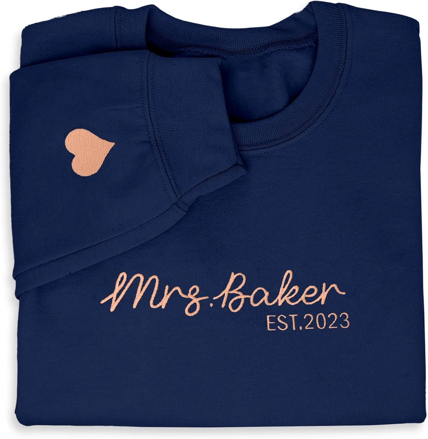 

Толстовка Mrs с вышивкой на заказ NACRE APPAREL