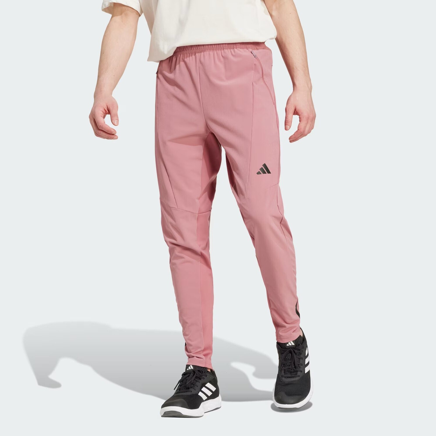 

Гибридные штаны Adidas, цвет Preloved Crimson
